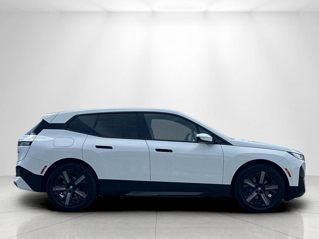 2024 BMW iX xDrive50
