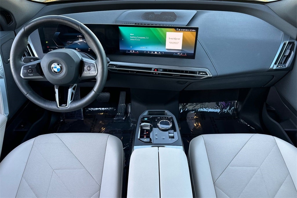 2025 BMW iX xDrive50