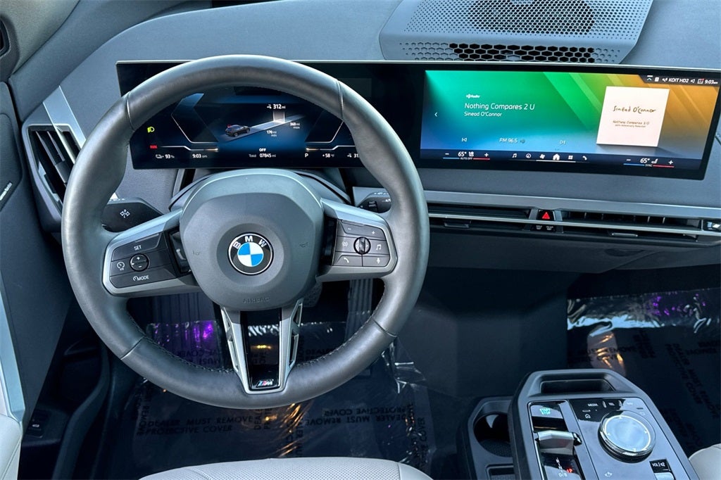 2025 BMW iX xDrive50