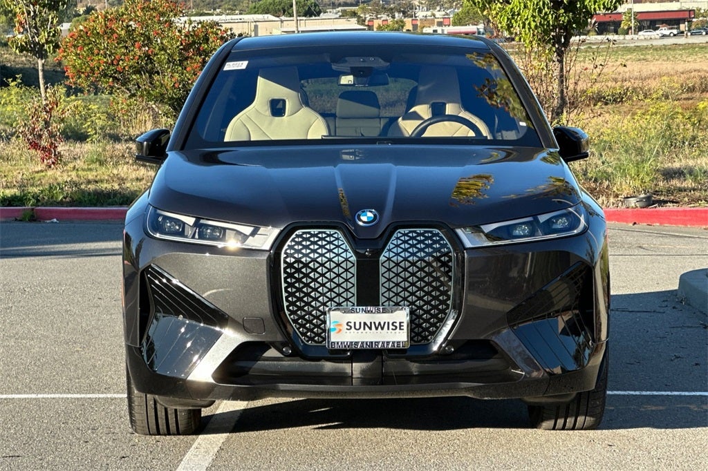 2025 BMW iX xDrive50