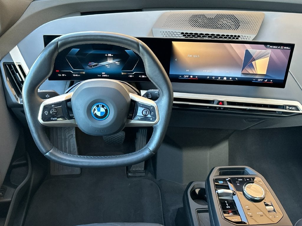 2024 BMW iX xDrive50