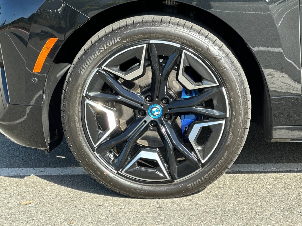 2024 BMW iX xDrive50