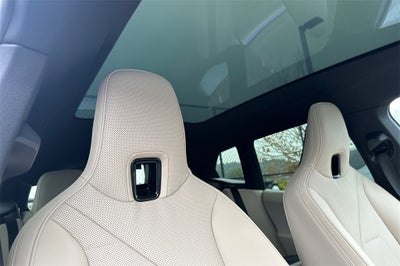 2025 BMW iX xDrive50