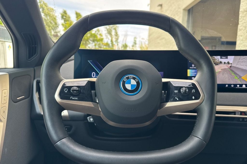 2024 BMW iX xDrive50