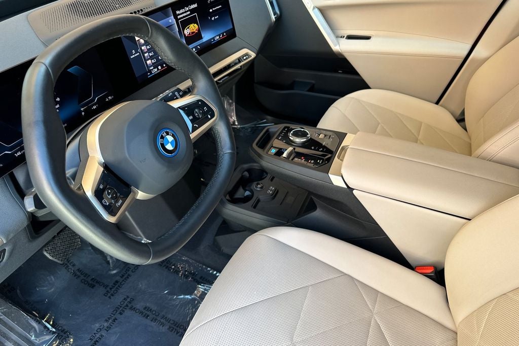 2024 BMW iX xDrive50