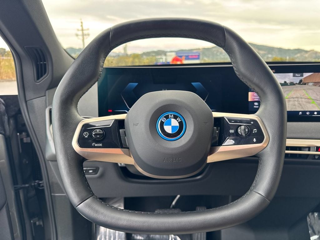 2024 BMW iX xDrive50