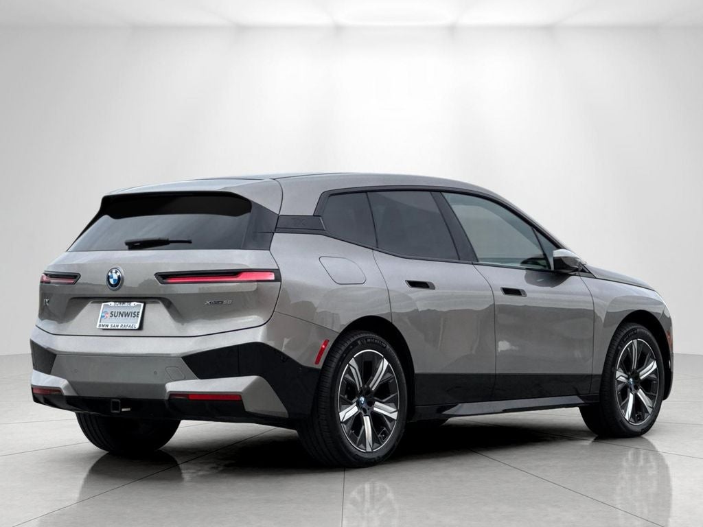 2024 BMW iX xDrive50