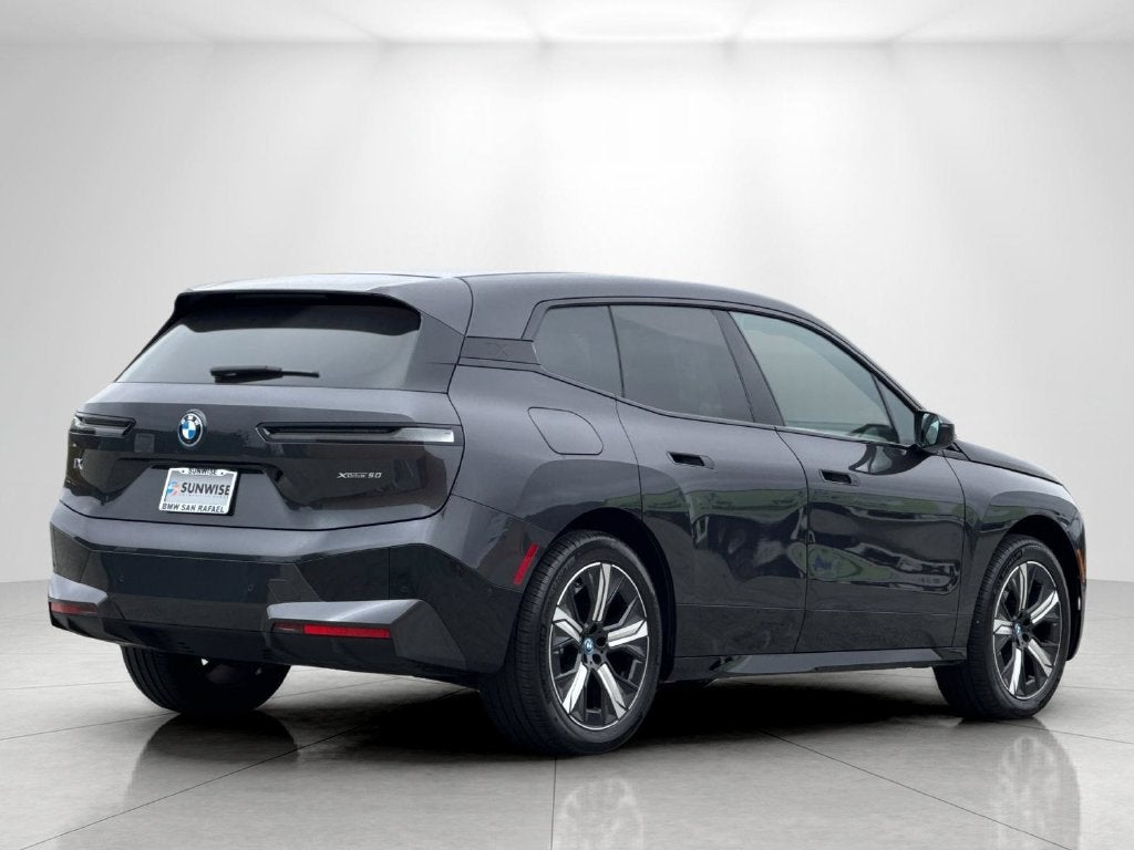 2024 BMW iX xDrive50