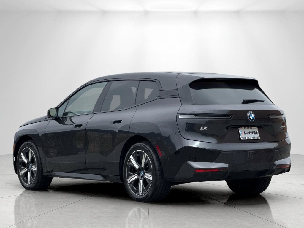 2024 BMW iX xDrive50