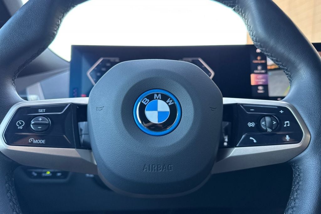 2023 BMW iX xDrive50