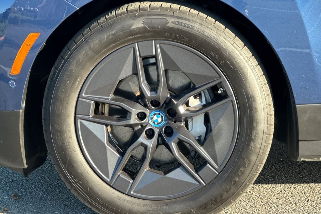 2023 BMW iX xDrive50