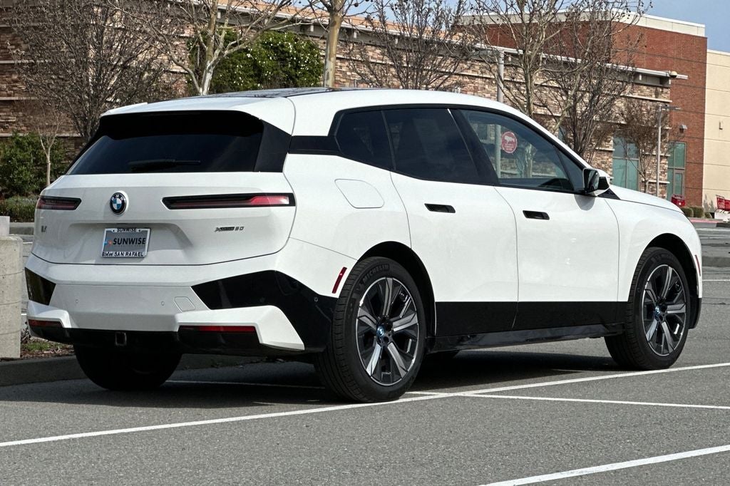 2023 BMW iX xDrive50