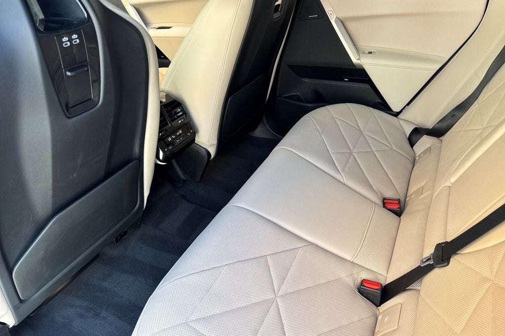 2023 BMW iX xDrive50