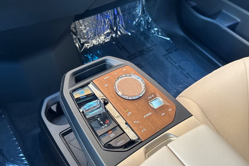 2023 BMW iX xDrive50