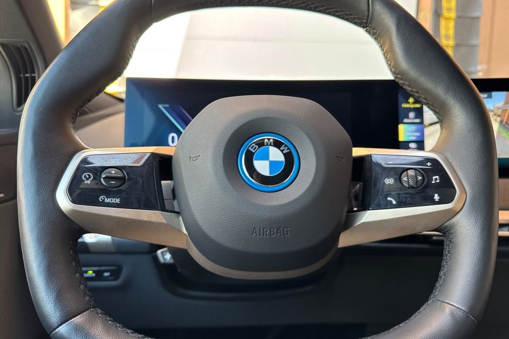 2023 BMW iX xDrive50