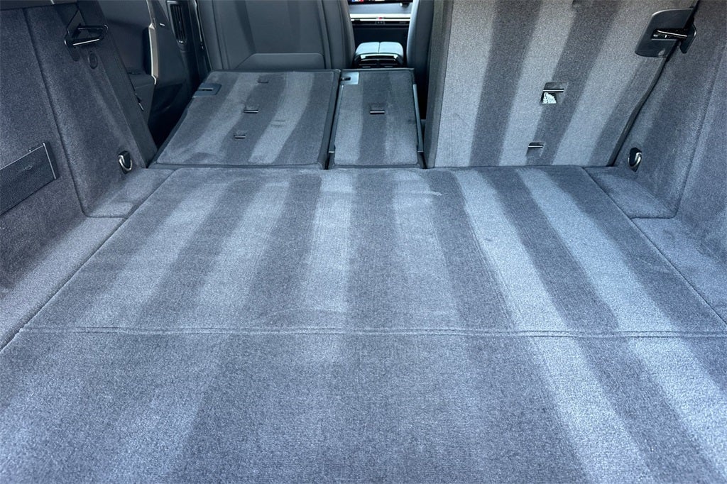 2025 BMW iX xDrive50