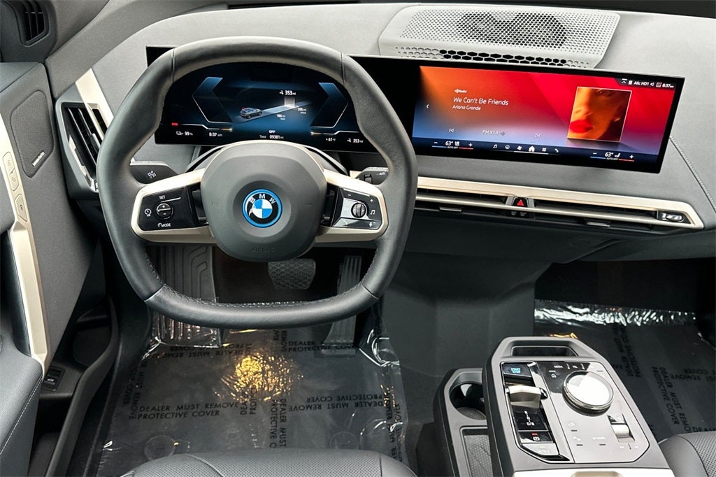 2025 BMW iX xDrive50