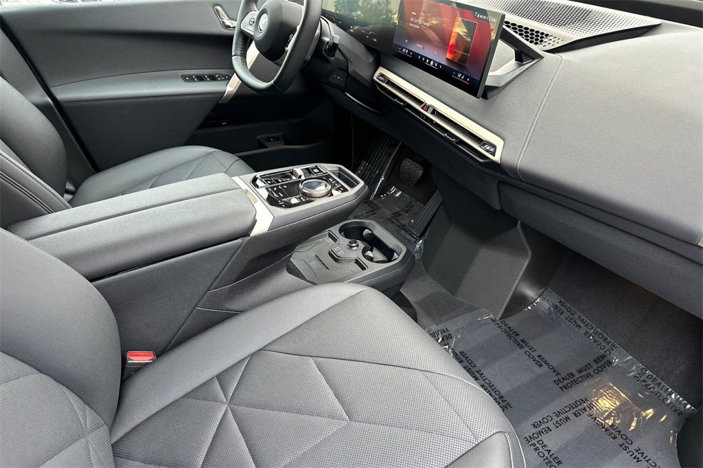 2025 BMW iX xDrive50