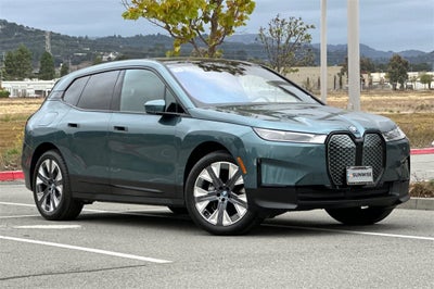 2025 BMW iX xDrive50
