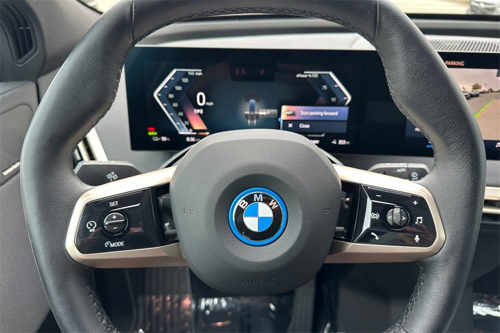 2025 BMW iX xDrive50