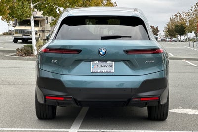 2025 BMW iX xDrive50