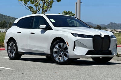 2026 BMW iX xDrive45