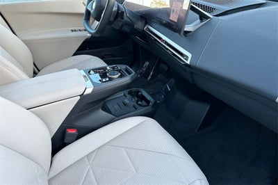 2026 BMW iX xDrive45