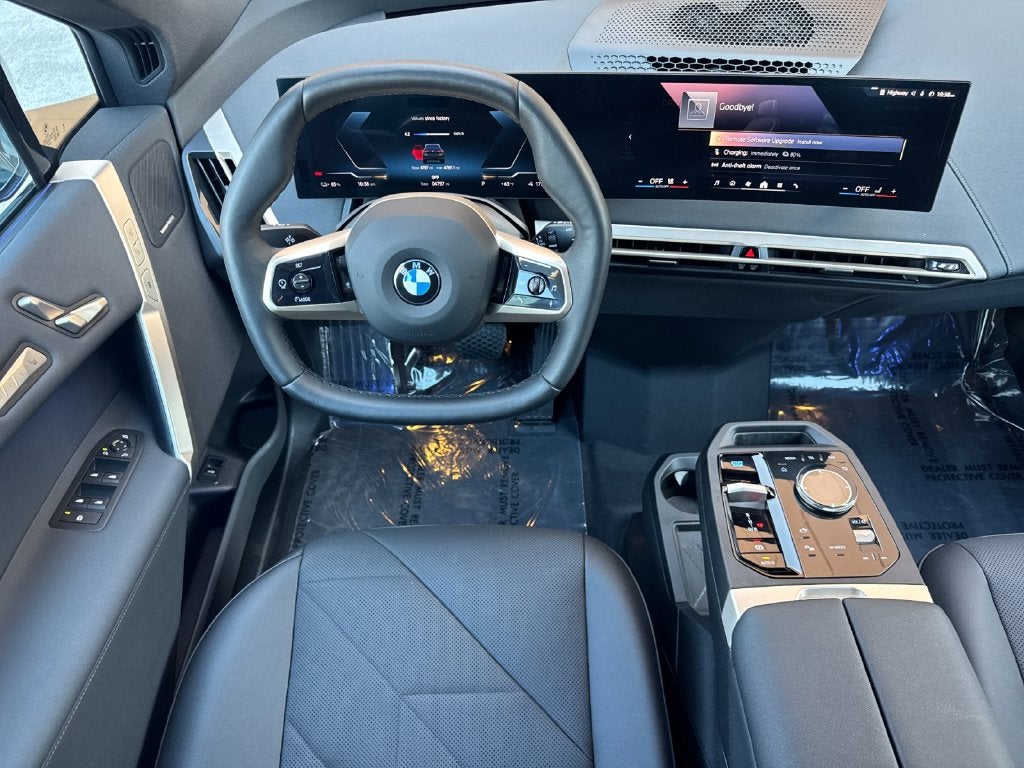 2026 BMW iX xDrive45