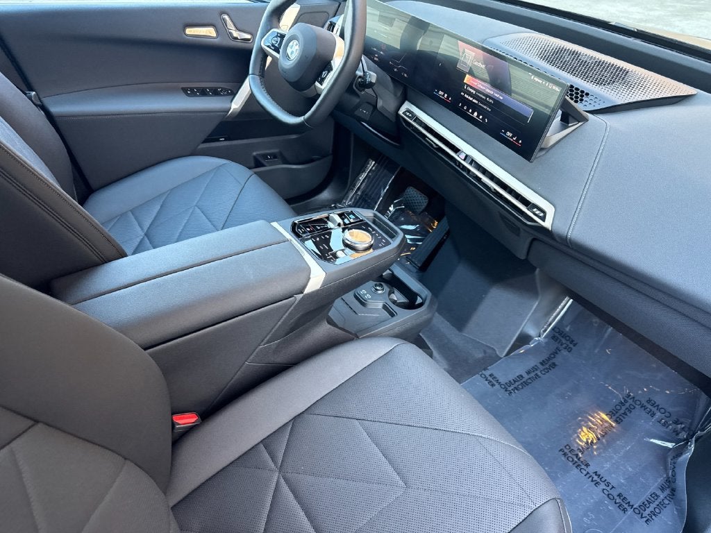 2026 BMW iX xDrive45