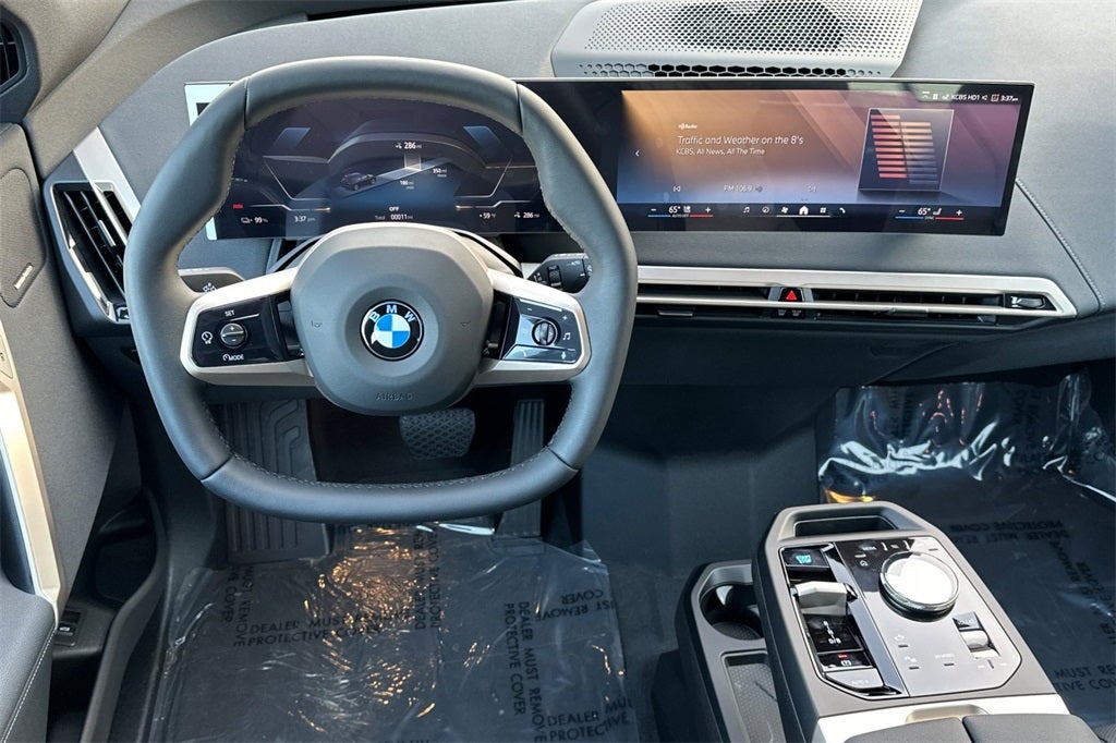 2026 BMW iX xDrive45