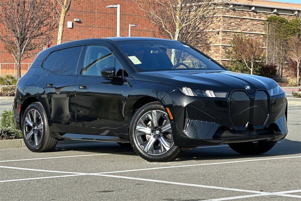2026 BMW iX xDrive45