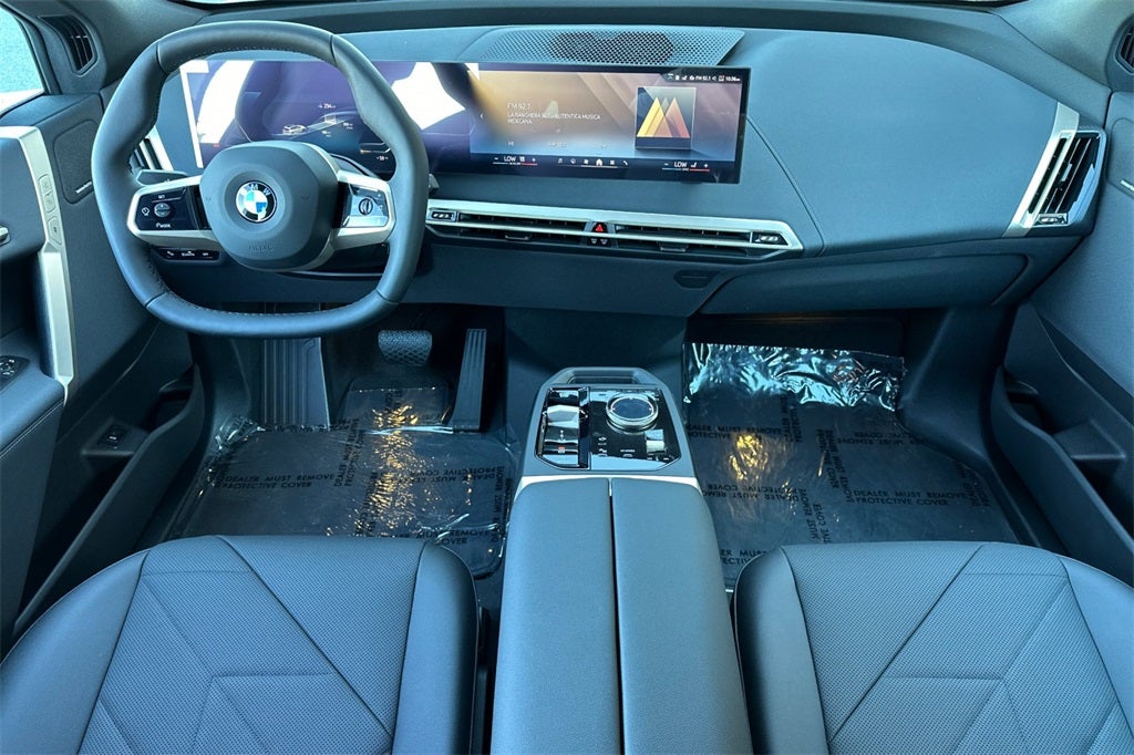 2026 BMW iX xDrive45