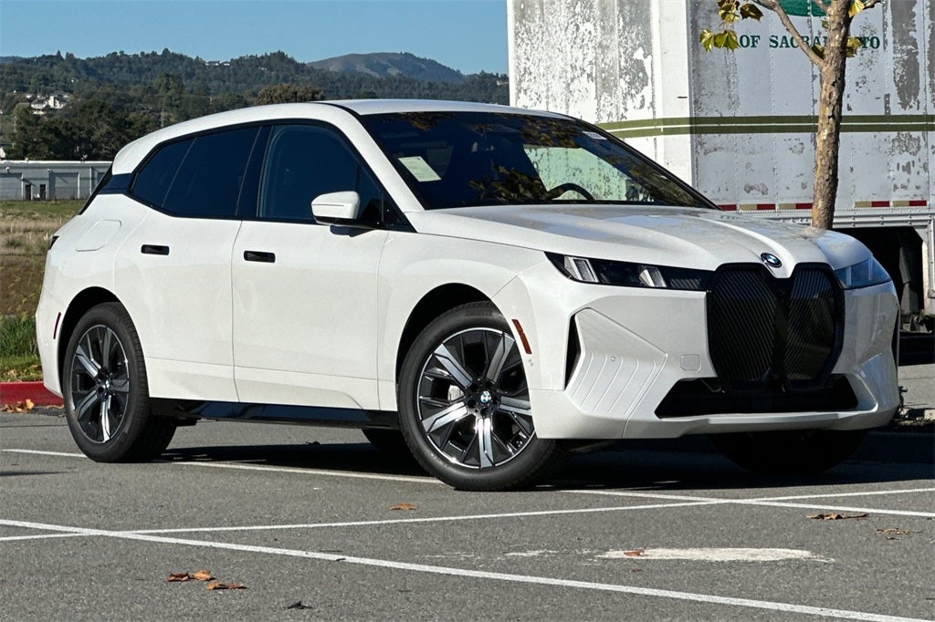 2026 BMW iX xDrive45