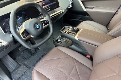 2026 BMW iX xDrive45