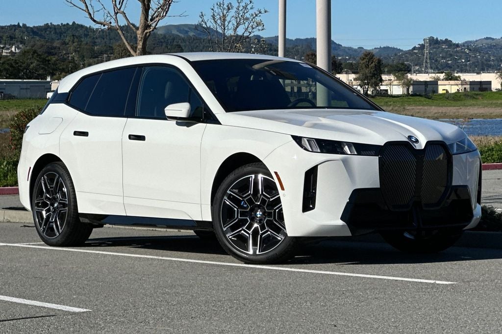 2026 BMW iX xDrive45