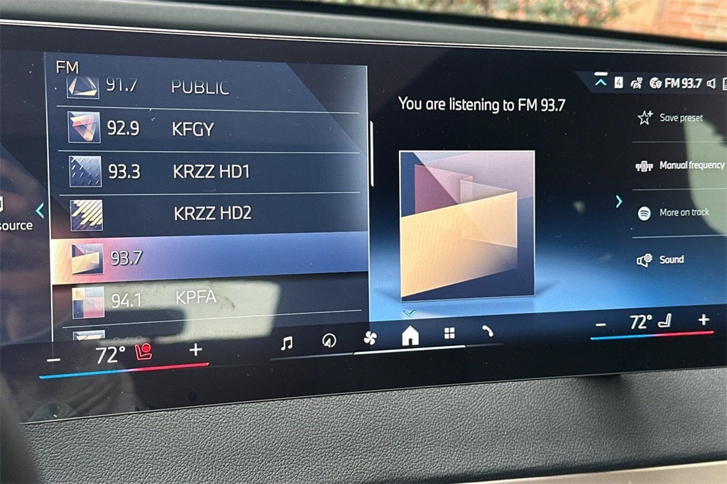 2026 BMW iX xDrive60