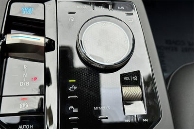 2026 BMW iX xDrive60