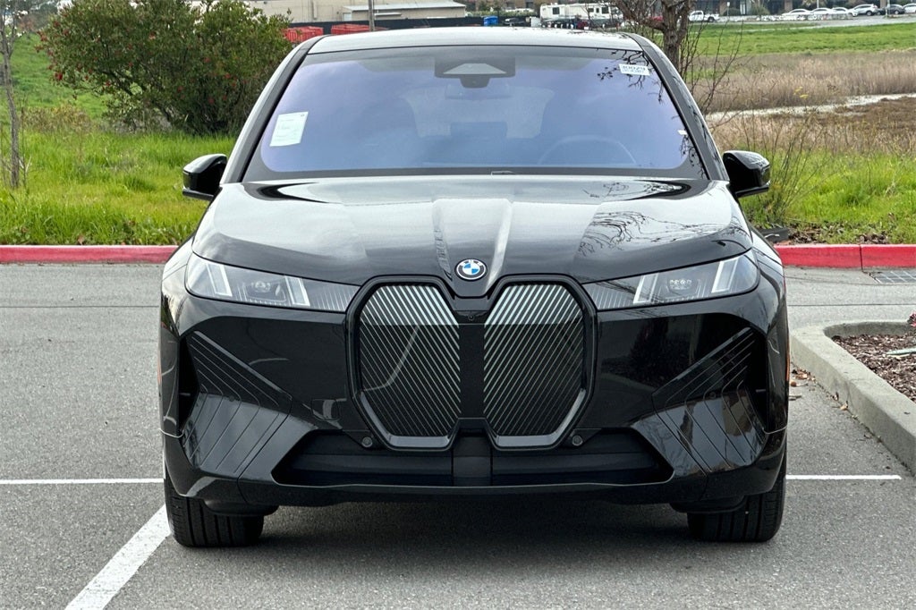 2026 BMW iX xDrive60