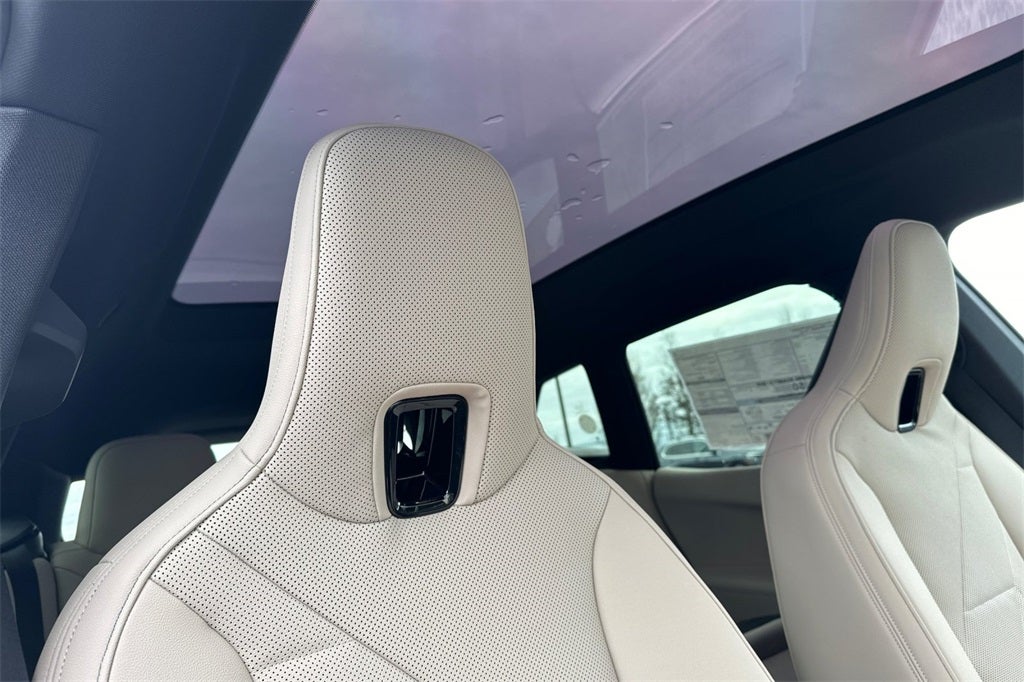 2026 BMW iX xDrive60