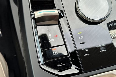 2026 BMW iX xDrive60