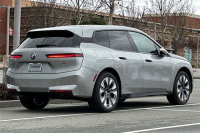 2026 BMW iX xDrive60
