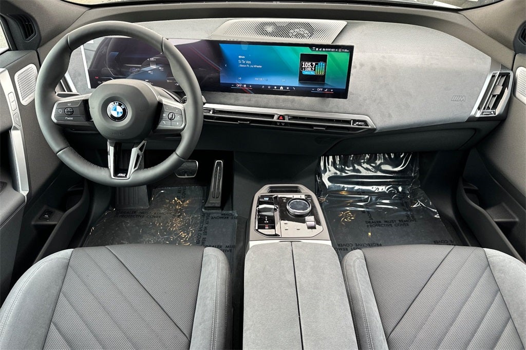 2026 BMW iX xDrive60