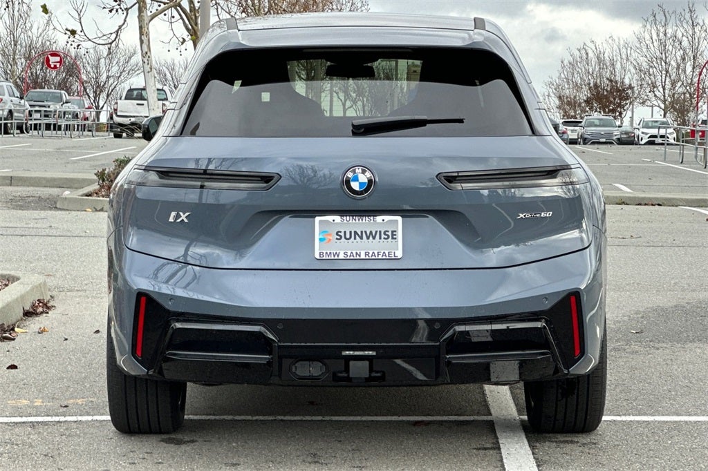 2026 BMW iX xDrive60