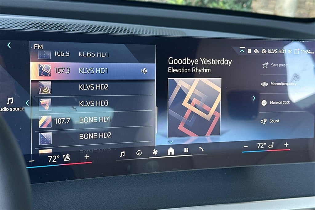 2026 BMW iX xDrive60