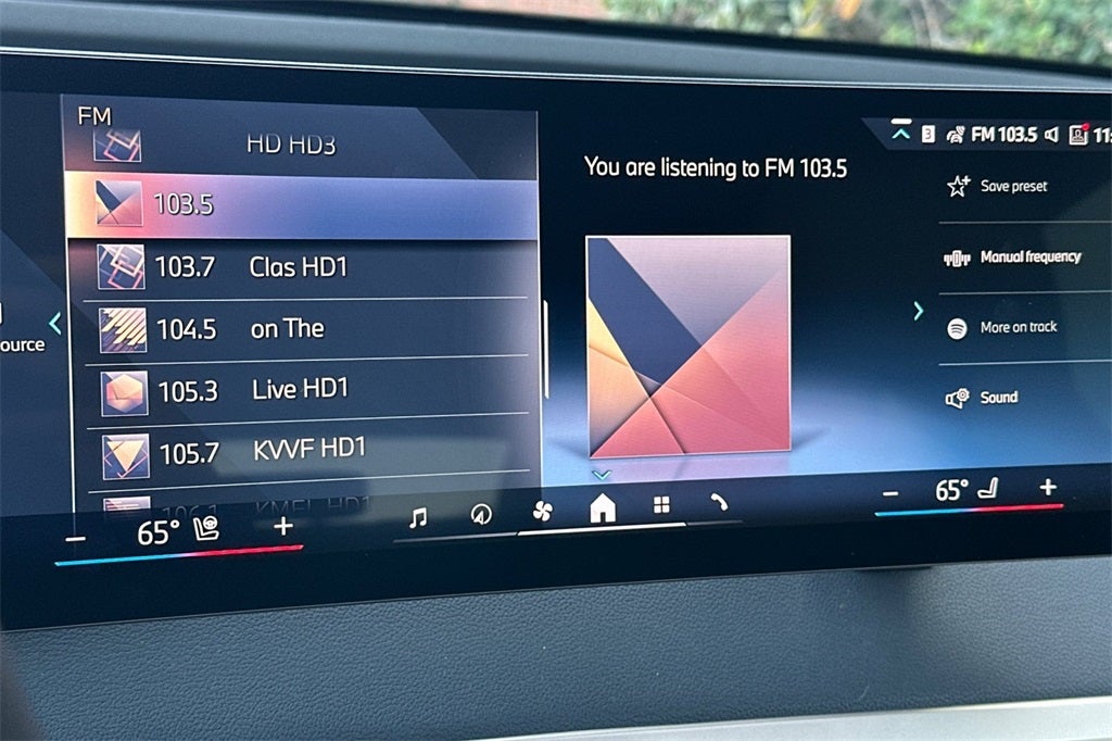 2026 BMW iX xDrive60