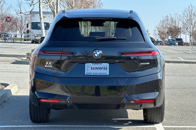 2026 BMW iX xDrive60