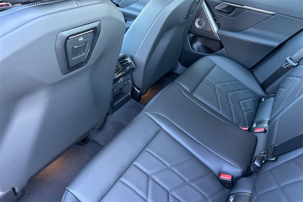 2026 BMW 5 Series 550e xDrive