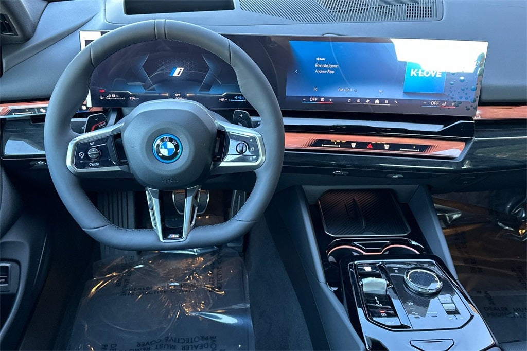 2026 BMW 5 Series 550e xDrive