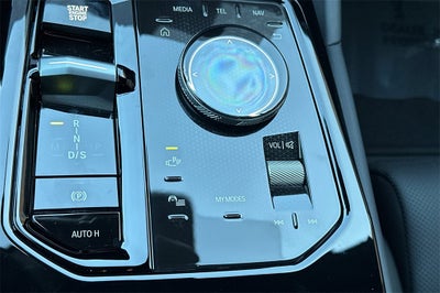 2026 BMW 5 Series 550e xDrive