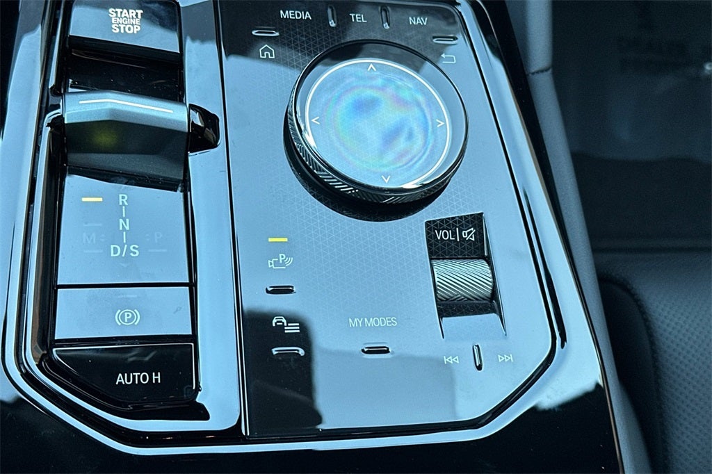 2026 BMW 5 Series 550e xDrive